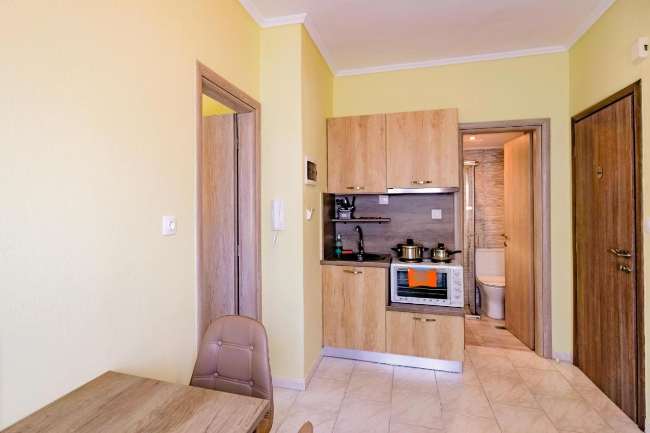 Dionisos Apartments Paralia Dionysiou Esterno foto